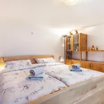 Zum Pavillon Apartment