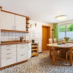 Zum Pavillon Apartment *